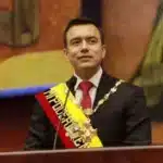 Ecuador aplica arancel del 30 % a importaciones colombianas