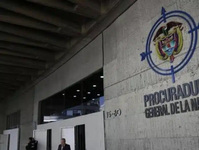 Imagen que representa y simboliza y refuerza el contenido de la noticia: Investigación de Procuraduría a exalcalde de Apartadó por desvío de fondos