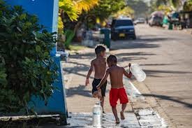 Imagen que representa y simboliza y refuerza el contenido de la noticia: Comunidad advierte sobre hurto que afecta a menores en Urabá