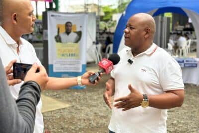 Imagen que representa y simboliza y refuerza el contenido de la noticia: Secretario de Educación de Apartadó víctima de asalto en restaurante