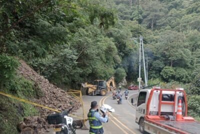 Alarmante estado de las vías del país tras las lluvias Imagen que representa y simboliza y refuerza el contenido de la noticia: Alarmante estado de las vías del país tras las lluvias