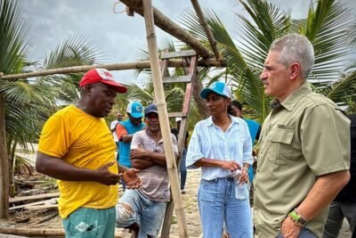 Imagen que representa y simboliza y refuerza el contenido de la noticia: Gobernación establece tres frentes para recuperar Urabá tras inundaciones