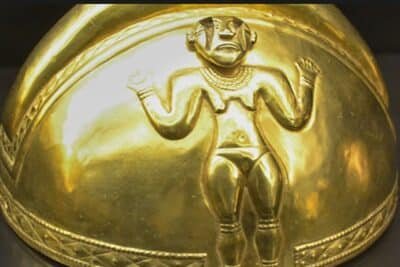 Imagen que representa y simboliza y refuerza el contenido de la noticia: Objetos de oro de la cultura Quimbaya y Urabá arqueológica