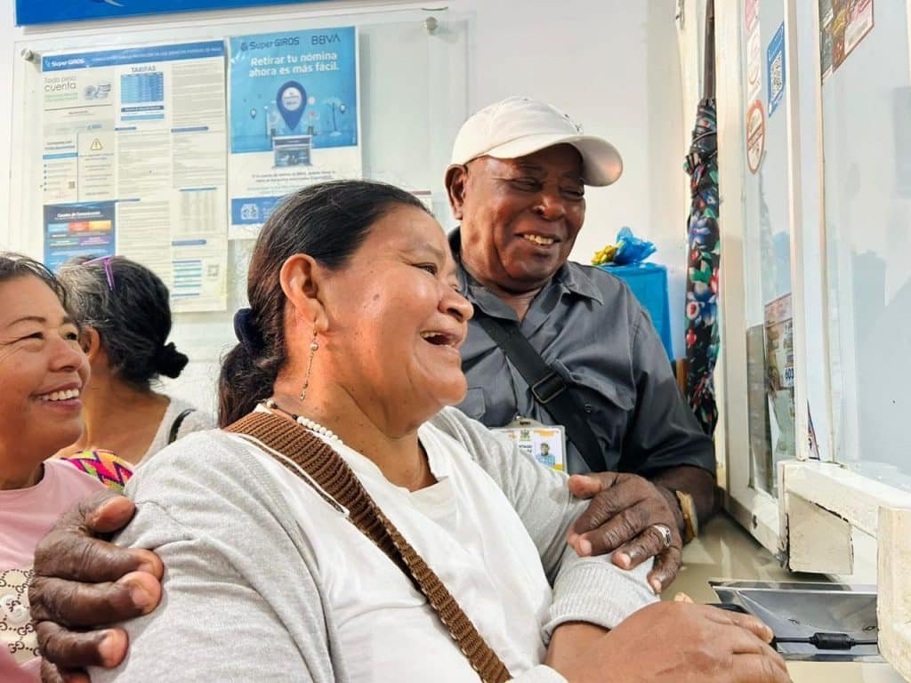 Imagen que representa y simboliza y refuerza el contenido de la noticia: Prosperidad Social mejora atención a víctimas en Urabá con control social