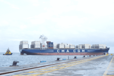 Imagen que representa y simboliza y refuerza el contenido de la noticia: Puerto Antioquia recibe 12 buques en 25 días de operación