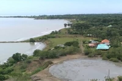 Imagen que representa y simboliza y refuerza el contenido de la noticia: Rincón antioqueño junto al mar y volcán de lodo para relajarse