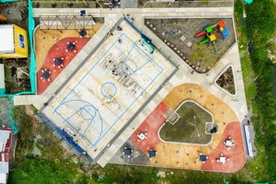 Imagen que representa y simboliza y refuerza el contenido de la noticia: Grupo Argos y aliados entregaron Parque Alegría a los habitantes de Nueva Colonia