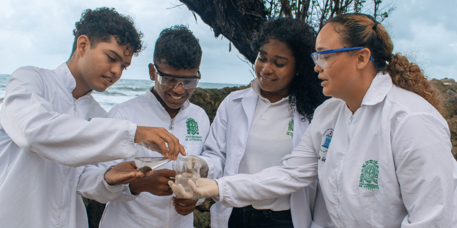 Imagen que representa y simboliza y refuerza el contenido de la noticia: Laboratorio Costero Iván Darío Correa Arango en Urabá: innovación científica y resiliencia
