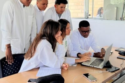 Imagen que representa y simboliza y refuerza el contenido de la noticia: Campus Carepa y El Carmen de Viboral fortalecen la formación e innovación en Urabá