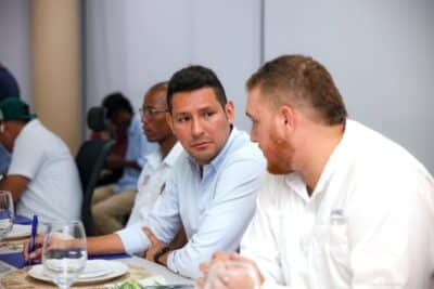 Imagen que representa y simboliza y refuerza el contenido de la noticia: Montería y Apartadó crean alianza para el desarrollo regional