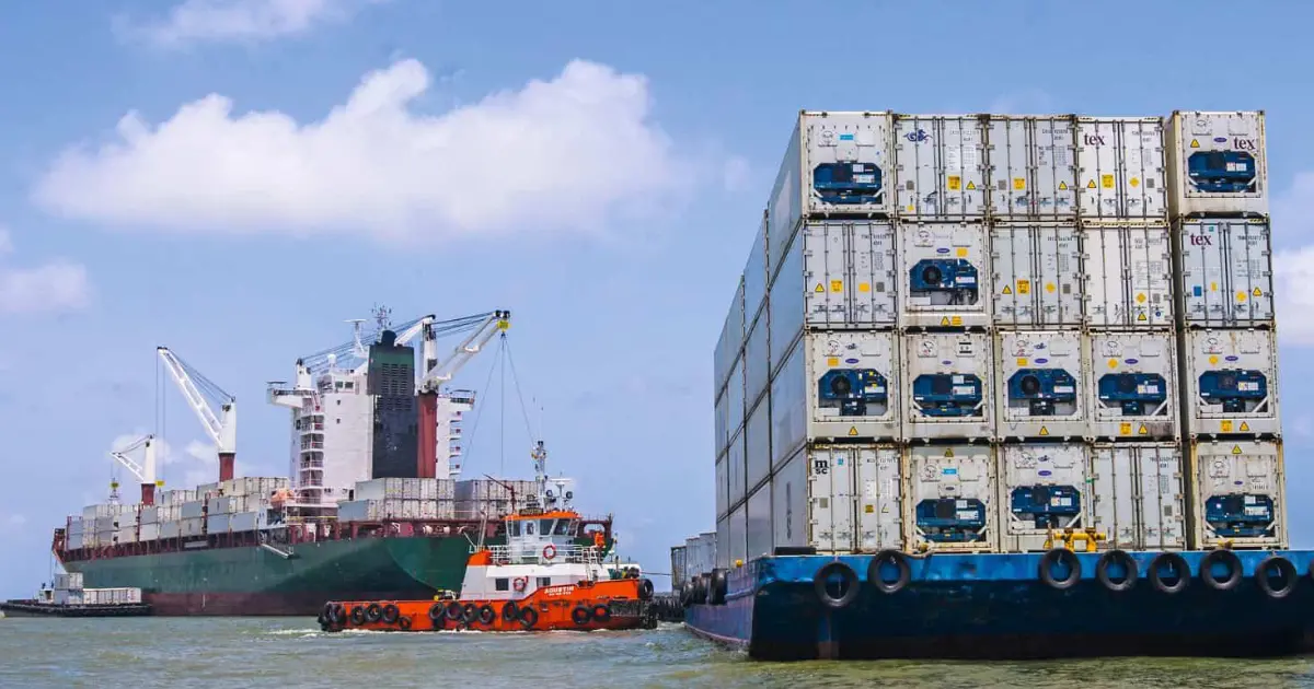 Imagen que representa y simboliza y refuerza el contenido de la noticia: Puerto Antioquia impulsa la logística y exportaciones en Urabá