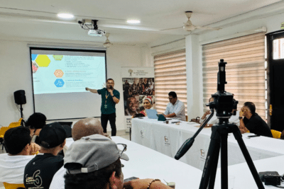 Imagen que representa y simboliza y refuerza el contenido de la noticia: Restitución de tierras en Urabá aumenta 5520% por confianza institucional
