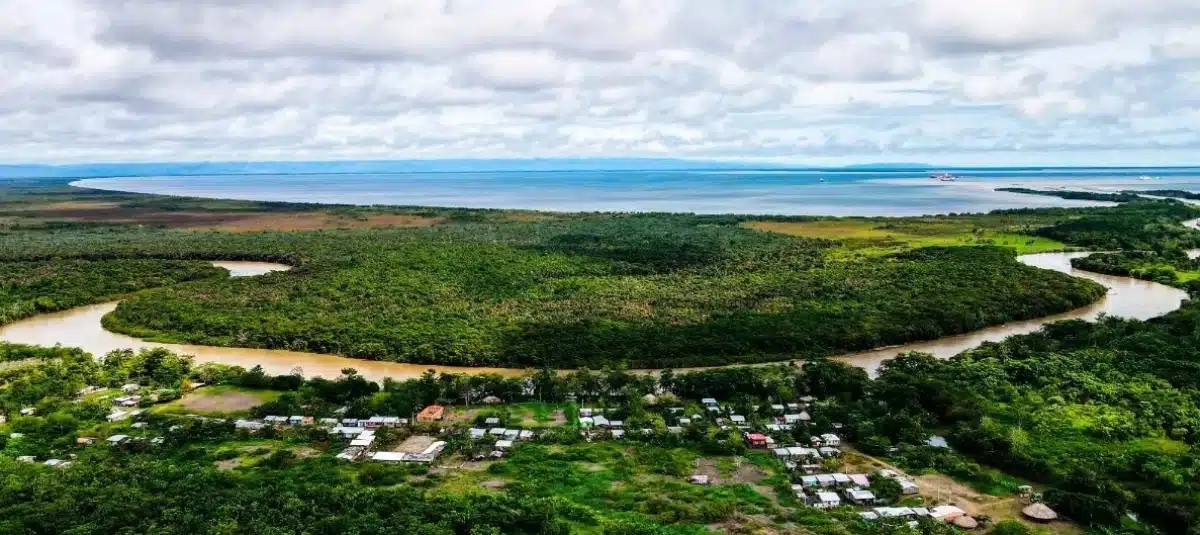 Imagen que representa y simboliza y refuerza el contenido de la noticia: Urabá se establece como centro logístico y económico de Colombia