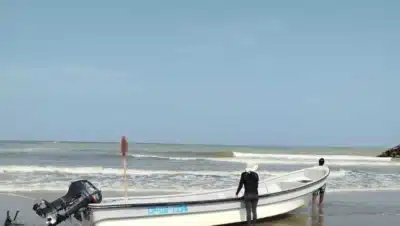 Imagen que representa y simboliza y refuerza el contenido de la noticia: Sabiduría de pescadores y ciencia climática protegen a marineros en el Golfo de Urabá, Colombia