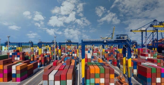 Imagen que representa y simboliza y refuerza el contenido de la noticia: Venas rotas en el comercio global y sus consecuencias