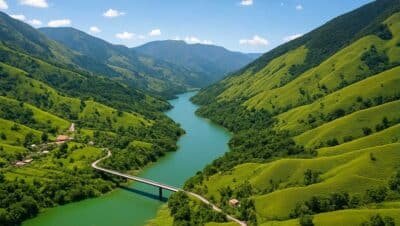 Imagen que representa y simboliza y refuerza el contenido de la noticia: Antioquia, segunda región más competitiva con 2 grandes desafíos