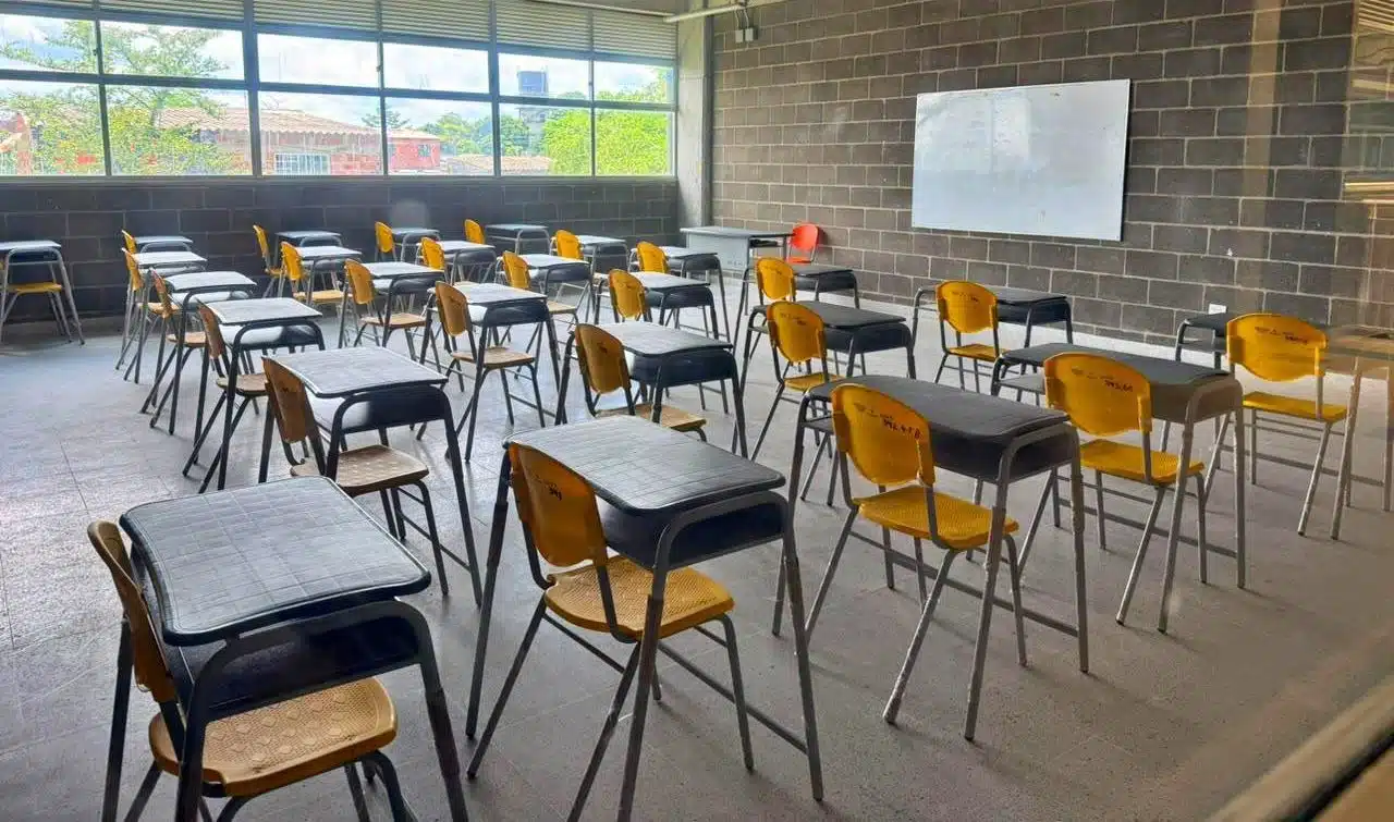 Imagen que representa y simboliza y refuerza el contenido de la noticia: Renovación de instituciones educativas de Urabá y Magdalena Medio con Obras por Impuestos