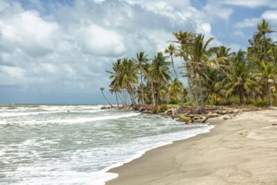 Imagen que representa y simboliza y refuerza el contenido de la noticia: Urabá: ¿Por qué elegir el Caribe antioqueño en vacaciones?