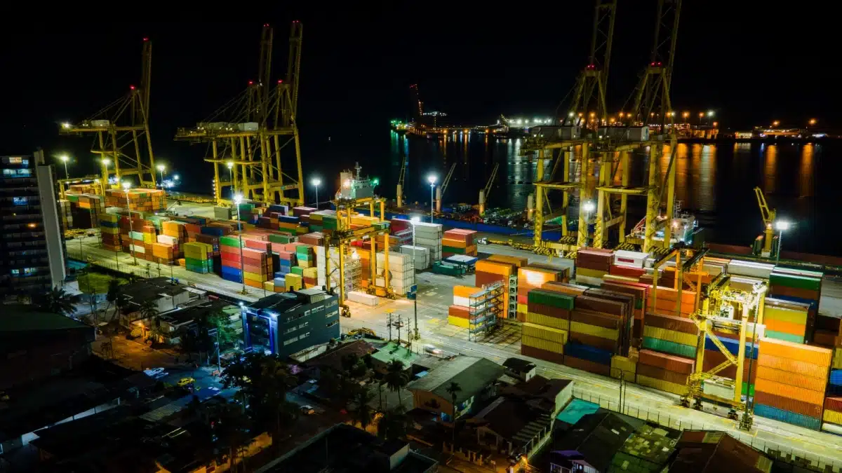 Imagen que representa y simboliza y refuerza el contenido de la noticia: Puerto Antioquia y el reto de entender la logística como motor de desarrollo para Colombia