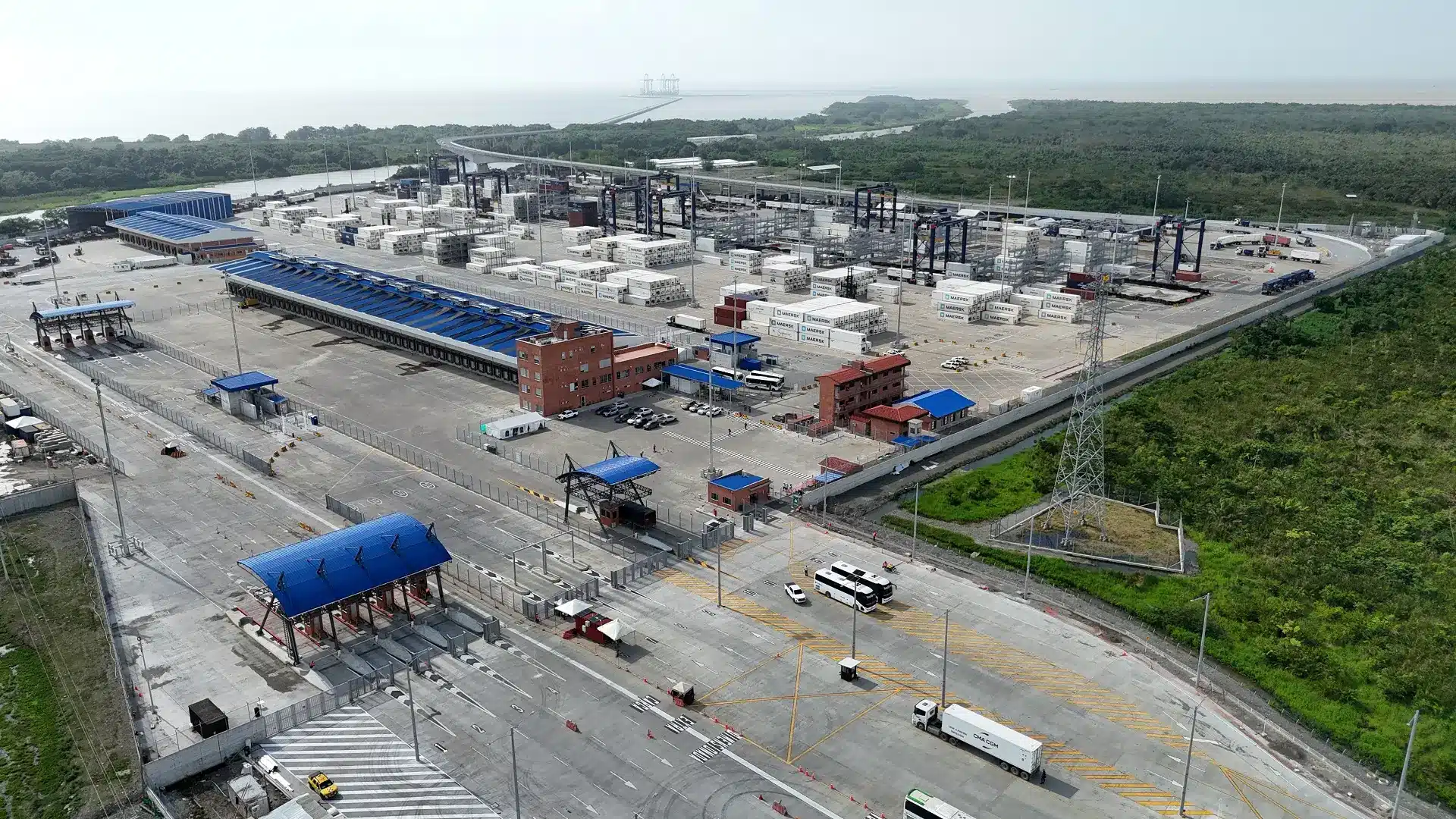 Imagen que representa y simboliza y refuerza el contenido de la noticia: Urabá evalúa el modelo de desarrollo en Colombia
