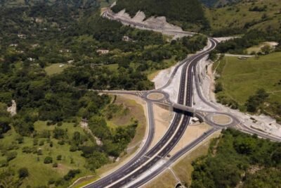 Antioquia planea transformar tu ciudad con estas siete estrategias de valorización Antioquia planea siete estrategias de valorización para sus ciudades