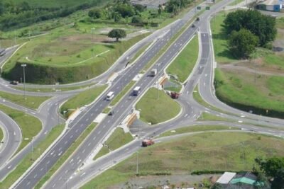 Más de 100 mil millones para proyectos viales en Córdoba y Antioquia Imagen que representa y simboliza y refuerza el contenido de la noticia: Más de 100 mil millones para proyectos viales en Córdoba y Antioquia