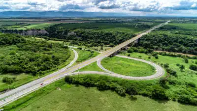Imagen que representa y simboliza y refuerza el contenido de la noticia: Proyectos 4G alcanzan 93,32% de avance y cuatro obras superan 90%