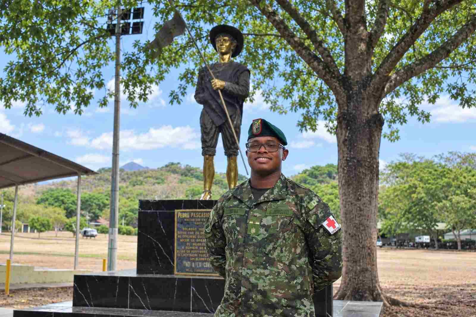 Historia del soldado profesional Jarol Mena