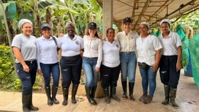 Imagen que representa y simboliza Comfama Urabá y refuerza el contenido de la noticia: Ministra del Trabajo recorre el eje bananero de Urabá y llama al diálogo laboral