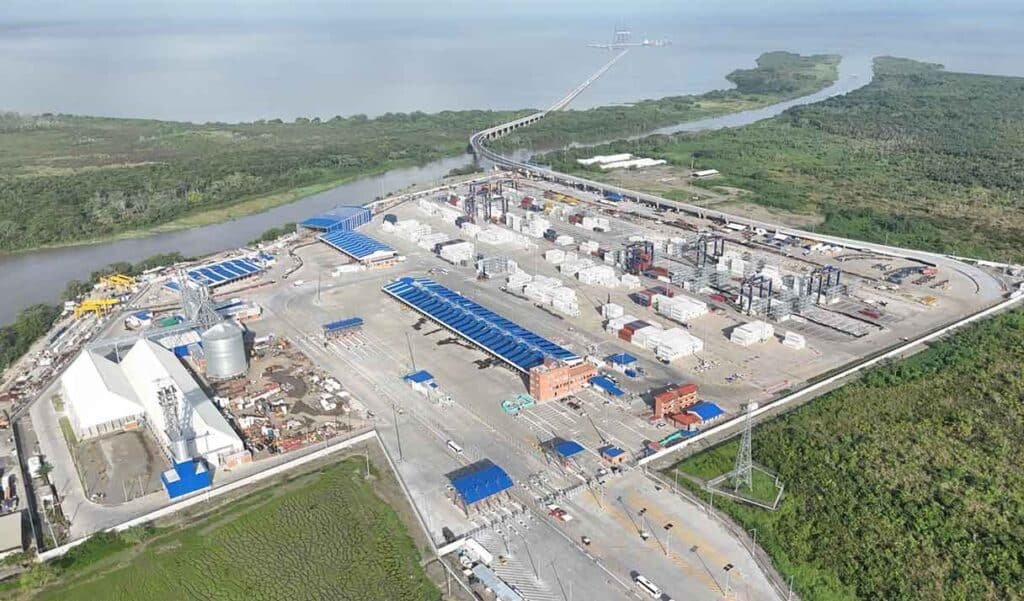 Vicepresidente y ministros llegan a Urabá: los proyectos que Antioquia pondrá sobre la mesa Imagen que representa y simboliza proyectos estratégicos Urabá y refuerza el contenido de la noticia: Vicepresidente y ministros llegan a Urabá: los proyectos que Antioquia pondrá sobre la mesa