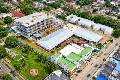 Hospital de Apartadó reabre tras 13 años por acuerdo entre la Alcaldía y la UdeA